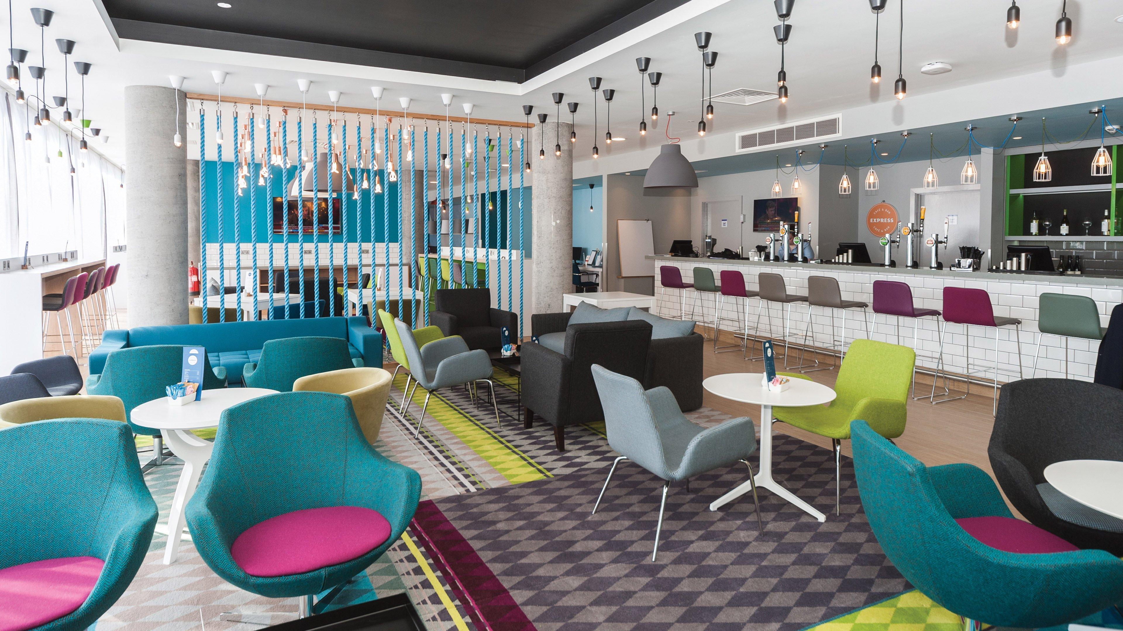 Holiday Inn Express Aberdeen Airport By Ihg Dyce Εξωτερικό φωτογραφία