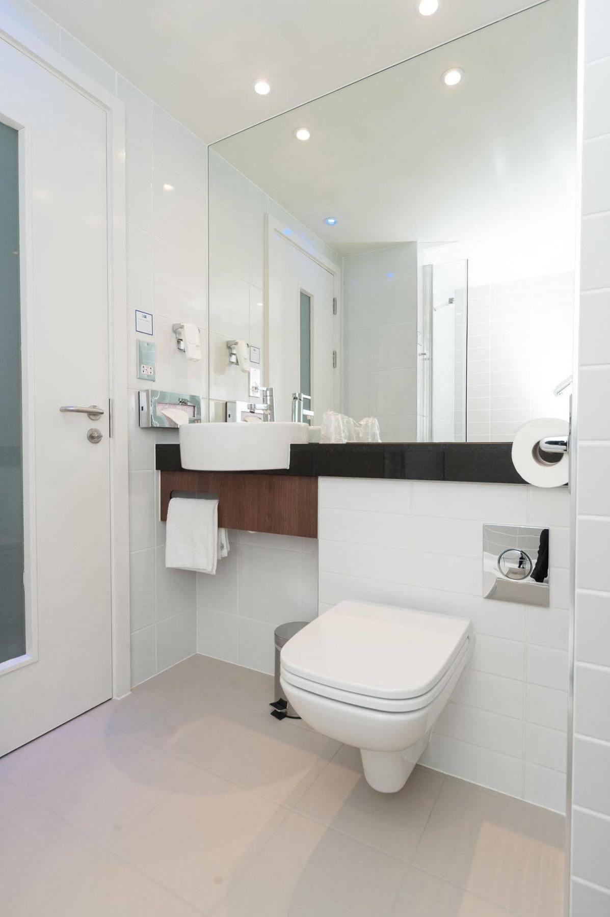 Holiday Inn Express Aberdeen Airport By Ihg Dyce Εξωτερικό φωτογραφία