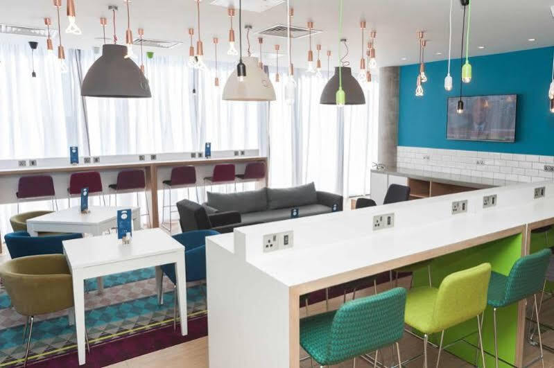 Holiday Inn Express Aberdeen Airport By Ihg Dyce Εξωτερικό φωτογραφία