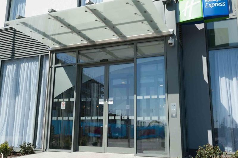 Holiday Inn Express Aberdeen Airport By Ihg Dyce Εξωτερικό φωτογραφία