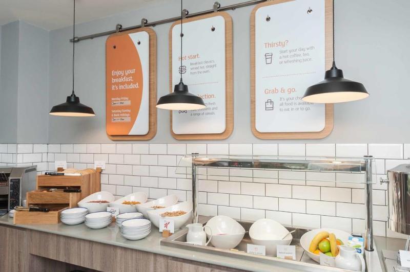 Holiday Inn Express Aberdeen Airport By Ihg Dyce Εξωτερικό φωτογραφία